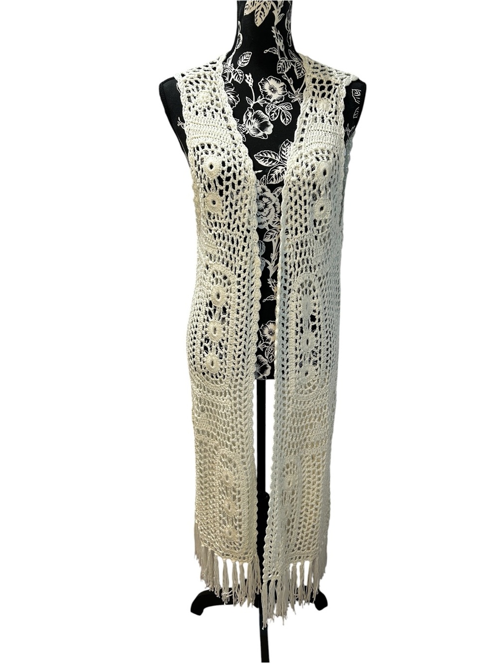 Forever 21 Boho Cream Open Crochet Knit Fringe Long Duster Vest Women Small S